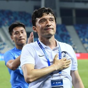 kaiyun-主帅谢晖续约+6新援到位 大连人终于熬过最难时刻