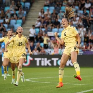 开云体育官网-【女足欧洲杯】比利时创历史出线 冰岛102分钟绝平