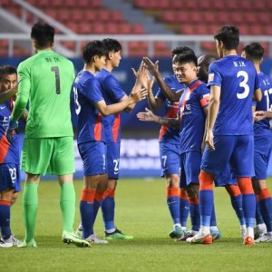 开云app-【中超】巴索戈闪击曹赟定1v5破门 申花2比2平长江