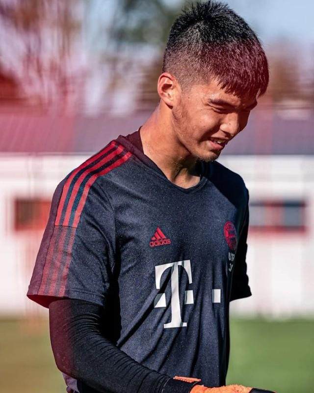 1675550445921097415.jpg bairen.jpg